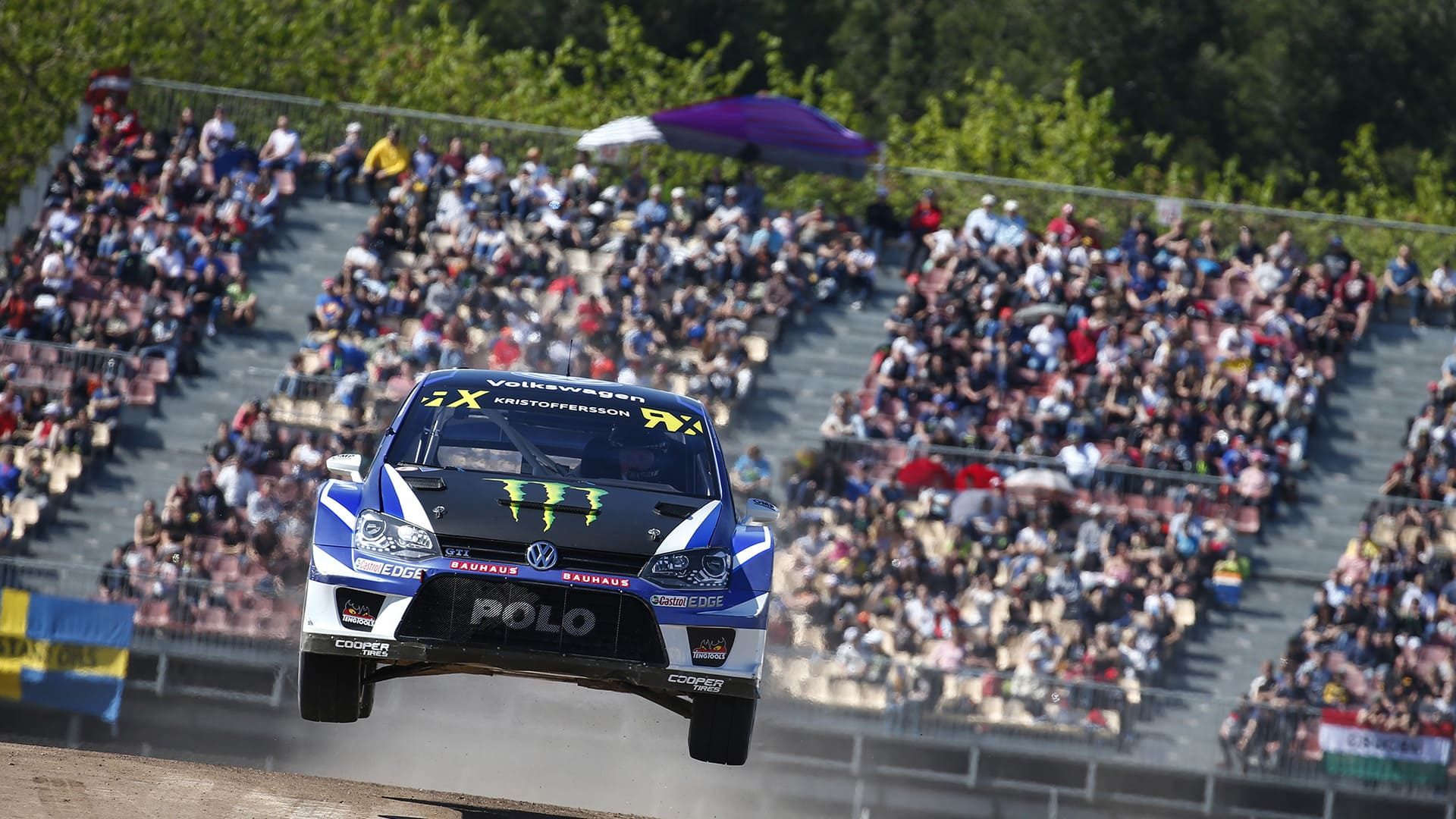 World Rallycross в автосалоне